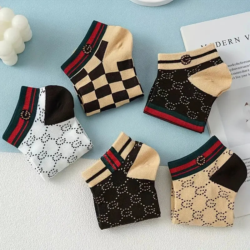 10 Pairs Of Men's French Style Vintage Pattern Crew Socks