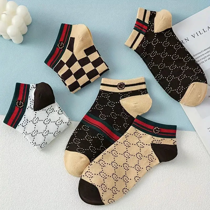 10 Pairs Of Men's French Style Vintage Pattern Crew Socks