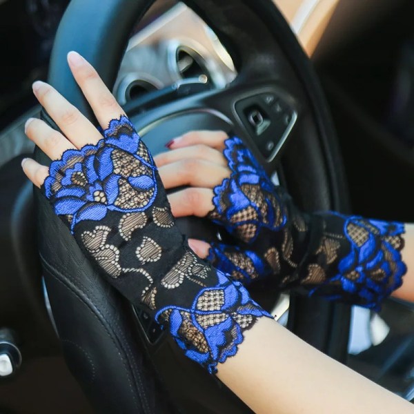 Net Lace Gloves
